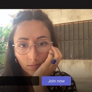 Meet your Posher, Maya